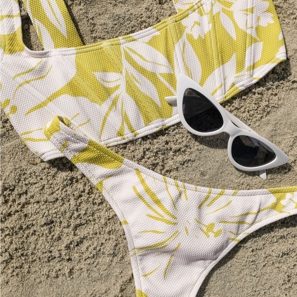 L*Space Revolve Tropical Camacho Bikini Bottoms in Havana Green - Picture 1 of 7